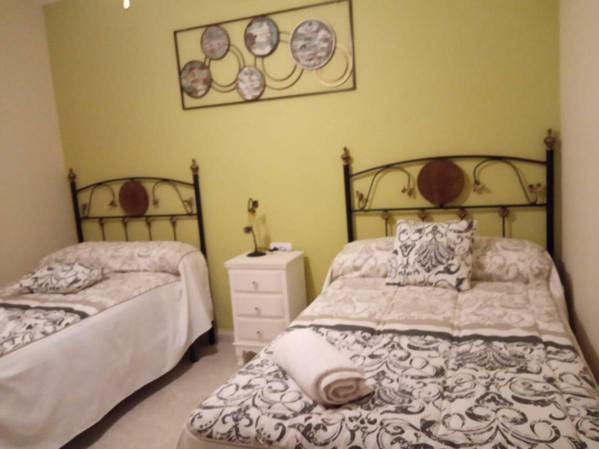 Apartamento Turistico La Victoria ตรูคีโย ภายนอก รูปภาพ