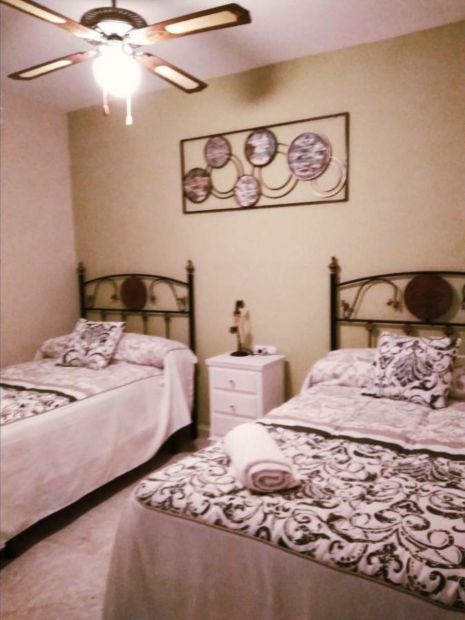 Apartamento Turistico La Victoria ตรูคีโย ภายนอก รูปภาพ